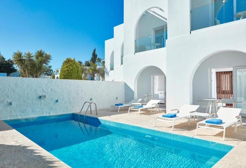 Люкс с Бассейном, So Nice Club Resort