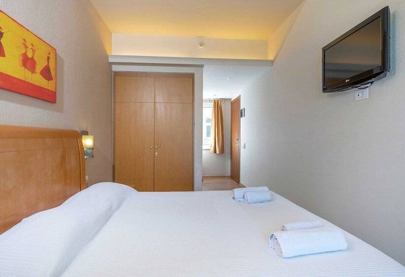Номер Стандарт, Kitro Beach Hοtel