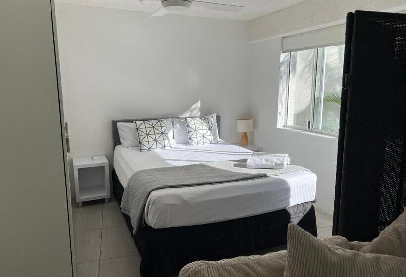 Студио Стандарт Вид на Сад, Beachside Mooloolaba