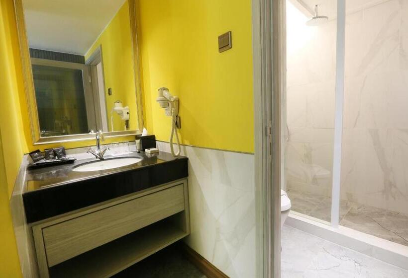 Habitación Premium, Java Paragon Hotel & Residences