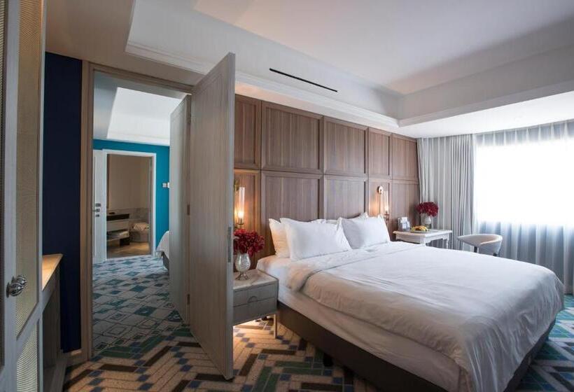 高级客房, Java Paragon Hotel & Residences