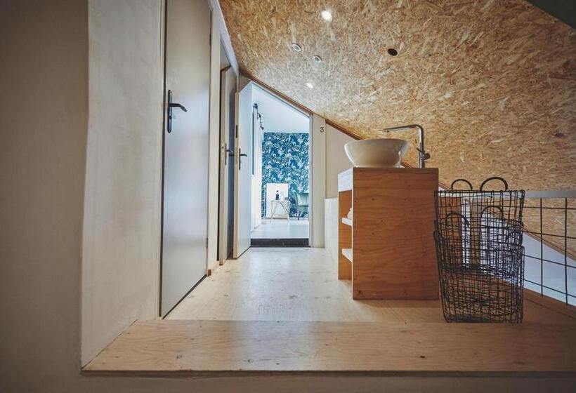 Трехместный Номер Стандарт Вид на Сад, B&b Maas En Heuvel Maastricht