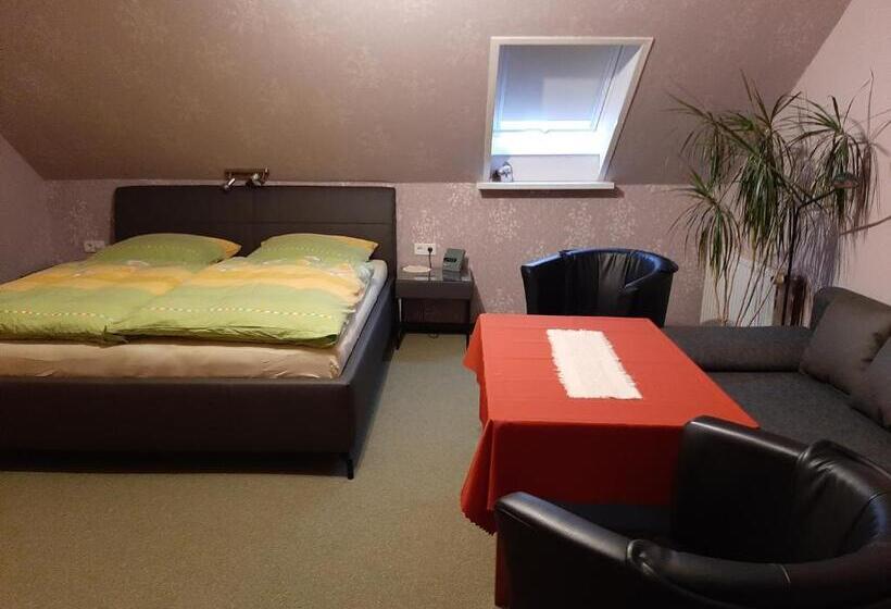 标准间, Ferienzimmer Wenzel
