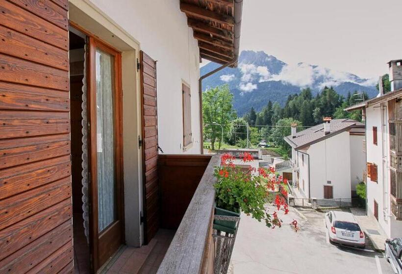 Номер Deluxe с Балконом, Casa Cadore