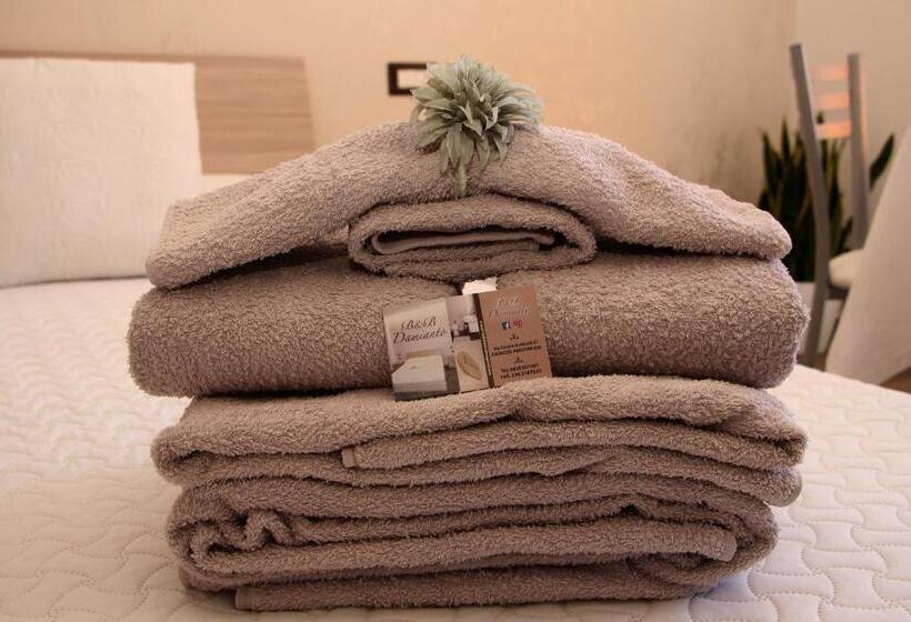 Quarto Estandar com Sacada, B&b Damiantò