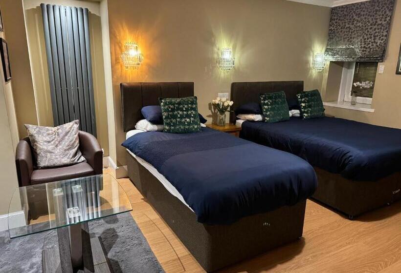 Номер Стандарт Трехместный, The Milton Bed & Breakfast