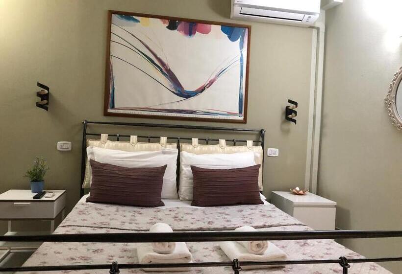 Семейный Номер, Visaya B&b