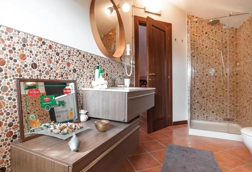 Люкс Повышенной Комфортности, Villa Rosa Lifestyle B&b