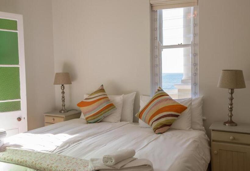 Quarto Familiar, Chartfield Guesthouse