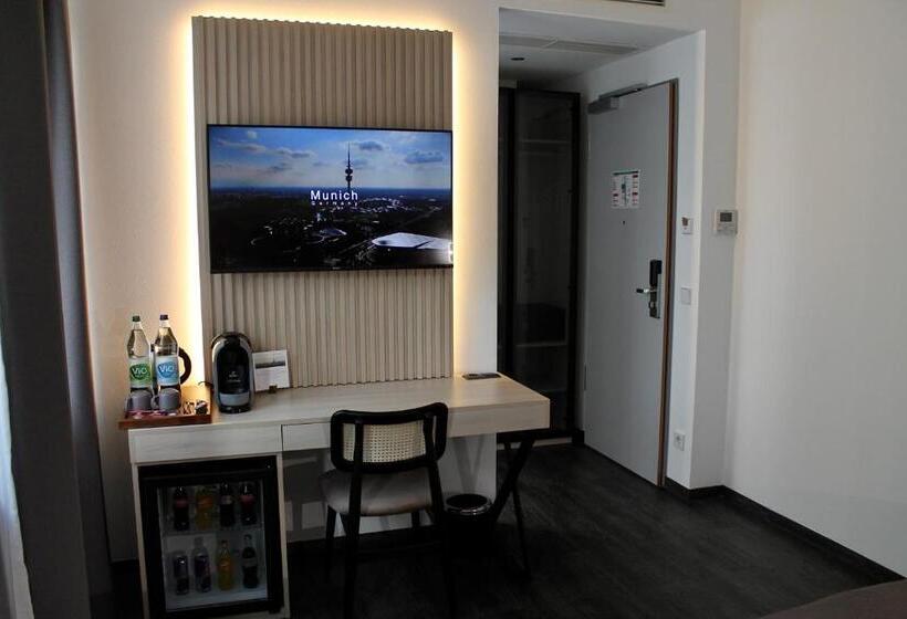 Номер Deluxe, Bayer S City