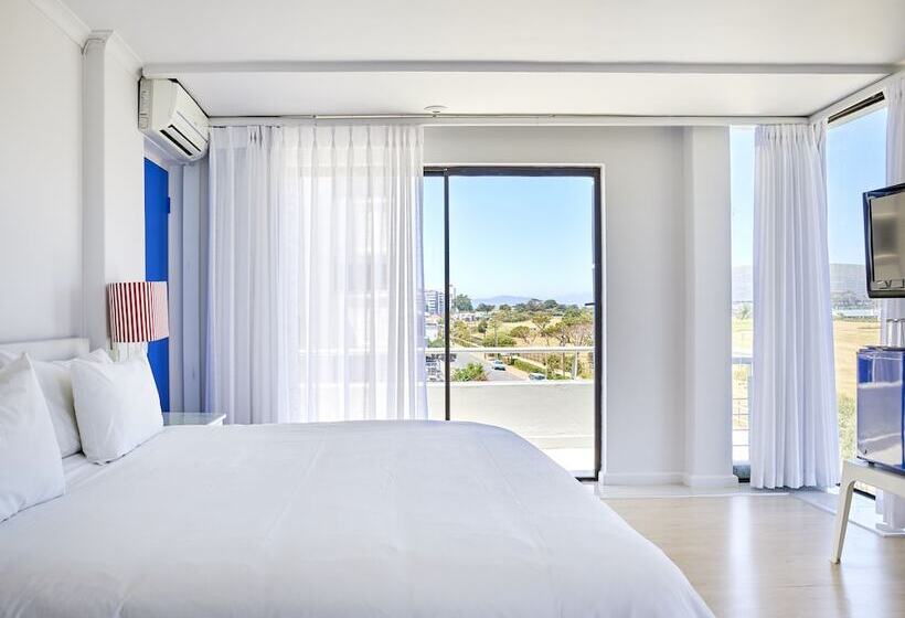 اتاق استاندارد با چشم‌انداز کوهستان, La Splendida Hotel By Newmark