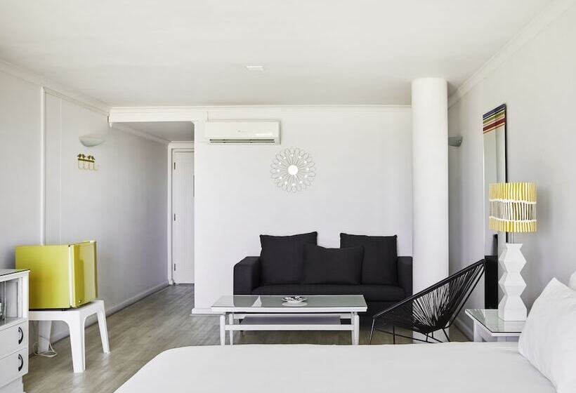 اتاق استاندارد با چشم‌انداز دریا, La Splendida Hotel By Newmark