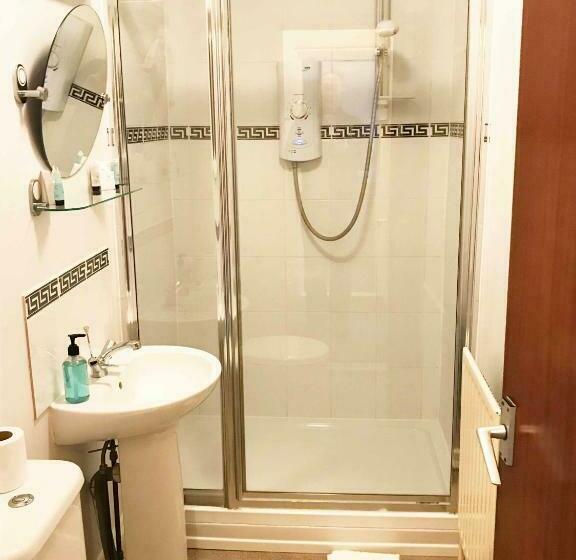 패밀리 스위트, Esk Vale Guest House
