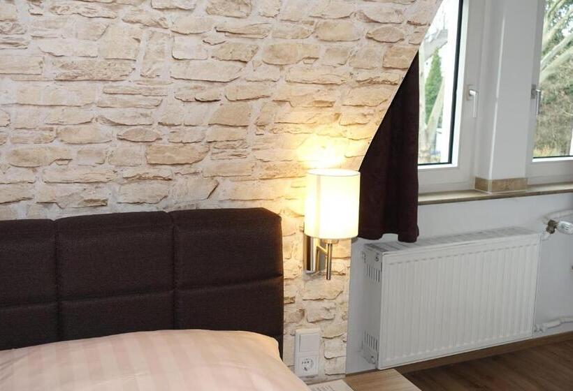 Standard Room, Gasthof & Restaurant Am Kreuz