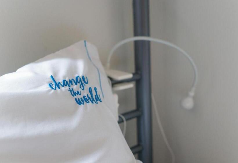 공동 객실, Change The World Hostels   Cascais   Estoril