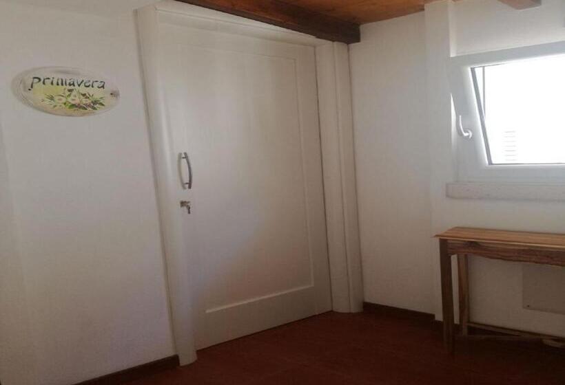 Quarto Familiar, B&b Il Prugnolo