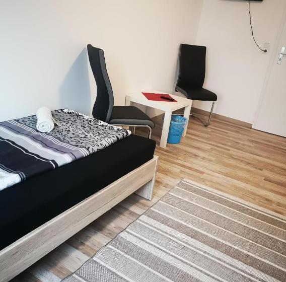חדר סטנדרט חדר אמבטיה משותף, Pension Forstfeld Kassel
