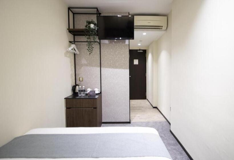 اتاق استاندارد چهار تخته, Harbour Ville Hotel   Hamilton