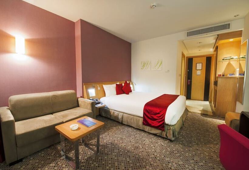 Люкс Superior, Novotel Dammam Business Park
