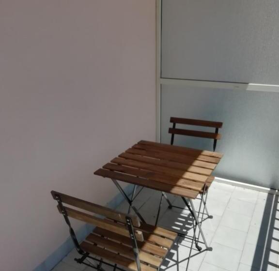 带1个卧室带泳池的公寓, Bouganville Residence