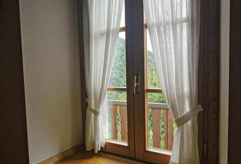 디럭스 룸 산전망, La Tana Del Tasso Rooms&breakfast