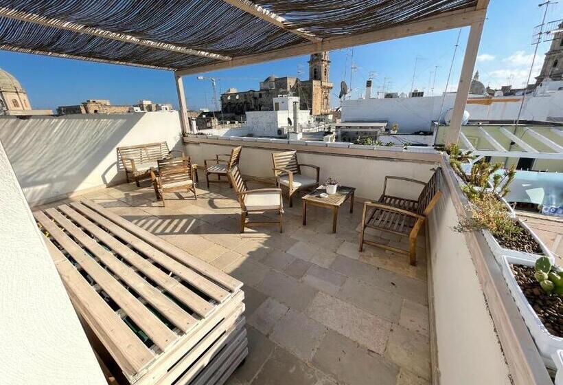 Номер Deluxe с Балконом, Barbacana46 Guest House