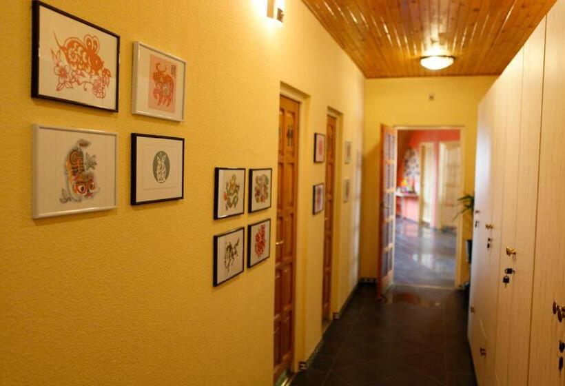 اتاق استاندارد, Home Of Danube