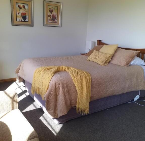 Номер Deluxe, Rarangi Seaview On The Beach B&b