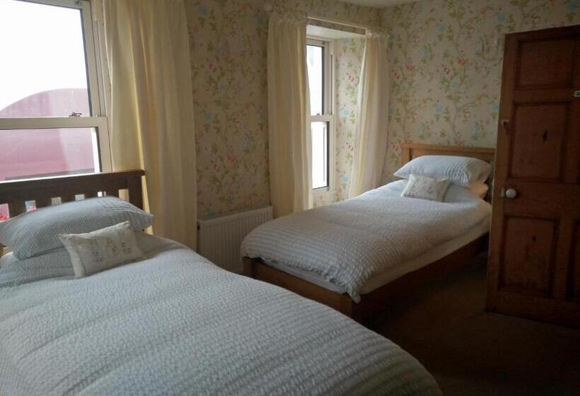 Номер Deluxe, The Old Medical Hall