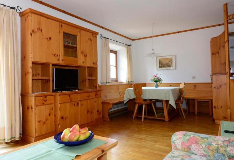Апартаменты 2 Спальни, Residence Kampidell