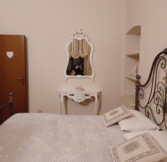 Номер Стандарт, B&b Rosy