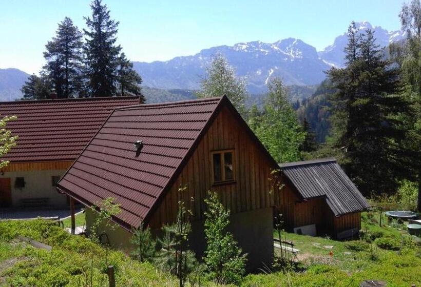 اتاق خانوادگی با چشم‌انداز کوه, Guesthouse Planinski Dom Majerhold