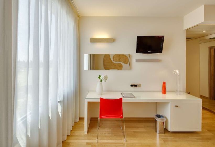 小型套房, Best Western Plus Leone Di Messapia Hotel & Conference