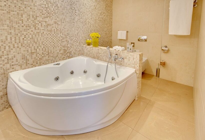 豪华房间, Best Western Plus Leone Di Messapia Hotel & Conference