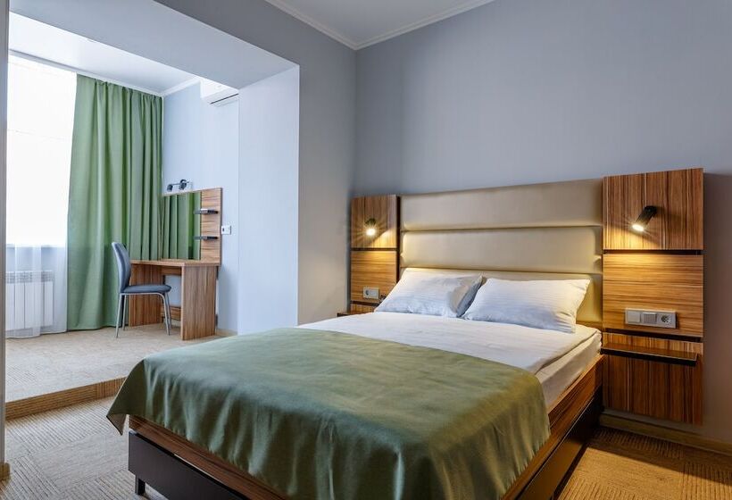 비즈니스룸, Cronwell Nika Center