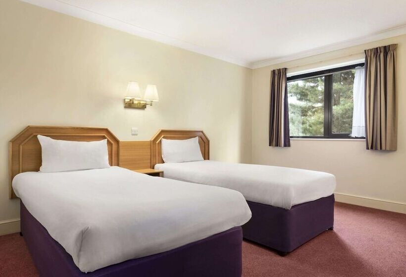 Номер Стандарт, Days Inn Stafford
