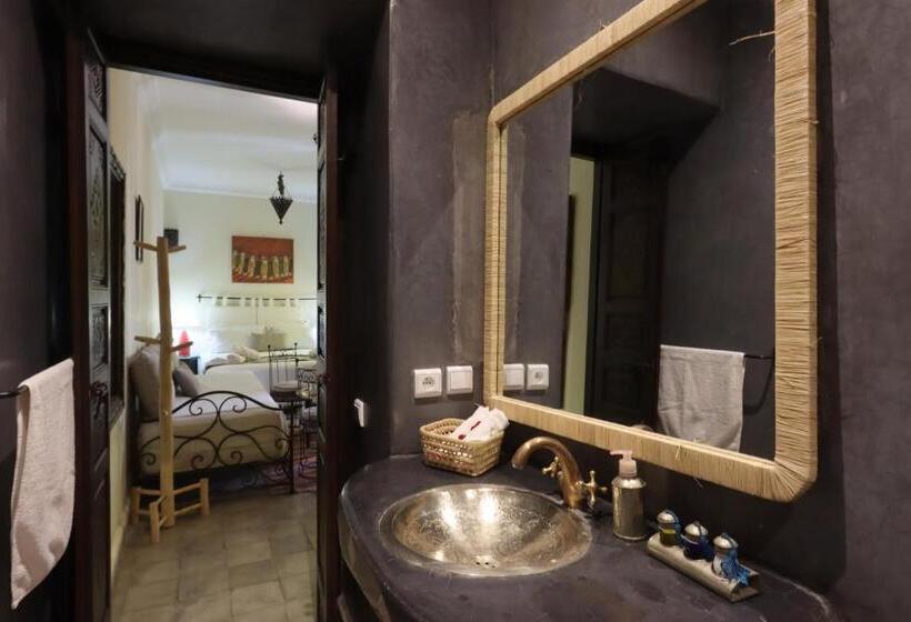 Habitación Triple Deluxe, Riad 22   L Etoile D Orient