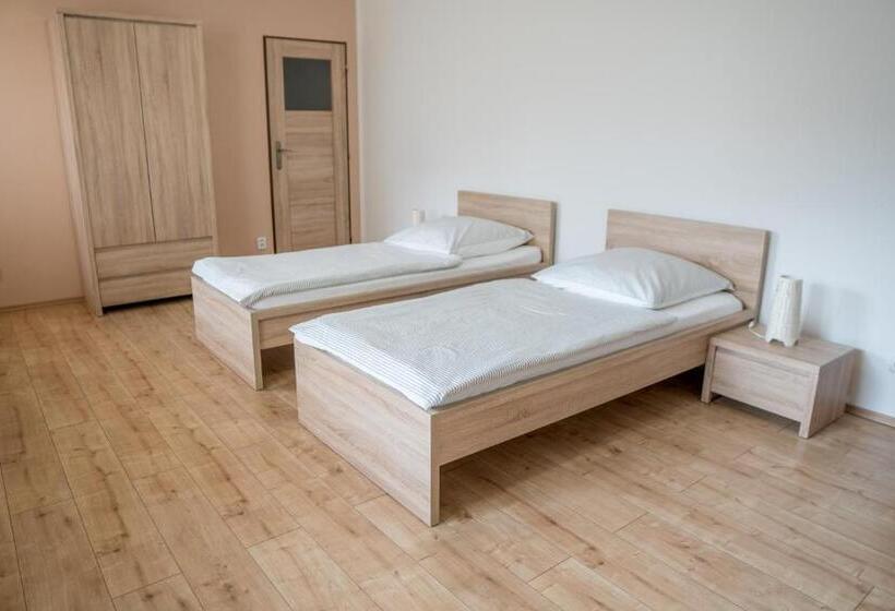 Номер Стандарт Трехместный, Penzion Staré Louny
