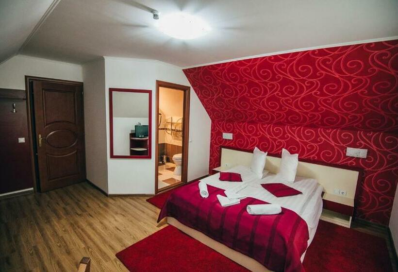 اتاق استاندارد, Szandy