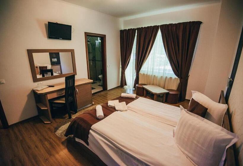 اتاق استاندارد, Szandy