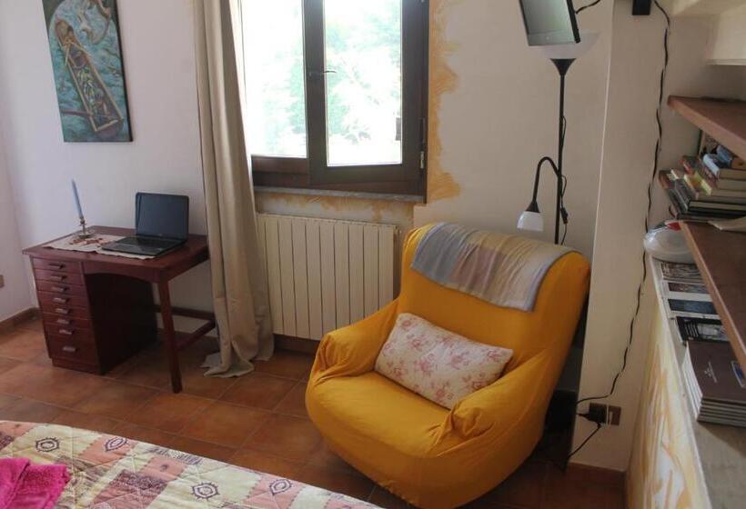 带1个卧室的公寓, B&b Artistic House
