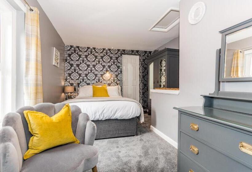 Четырехместный Номер Deluxe, Albert House