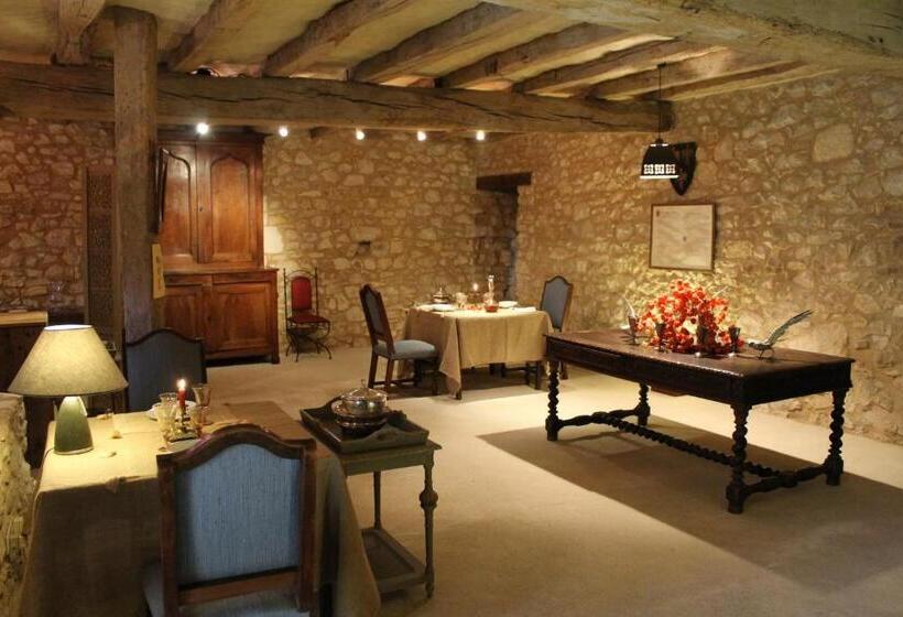 Номер Deluxe, Chateau De Forges