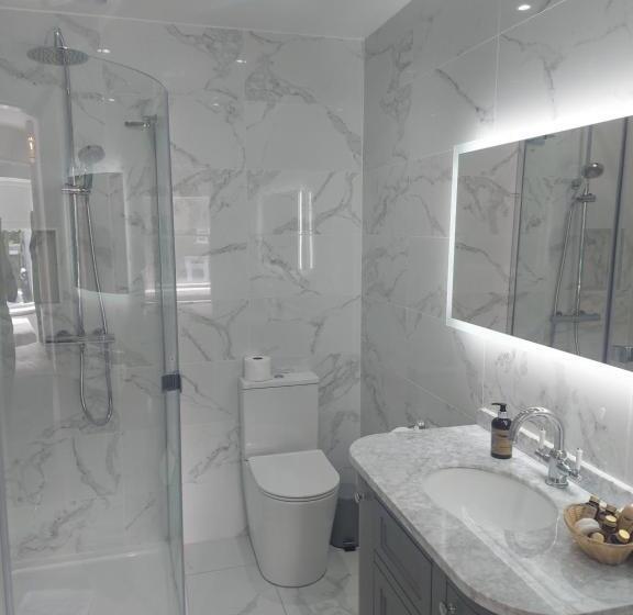 패밀리 룸, Blackrock Carole Ville Guesthouse