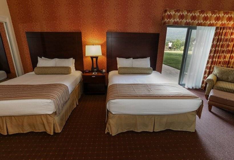 Номер Стандарт 2 Двуспальные Кровати, Liberty Mountain Resort