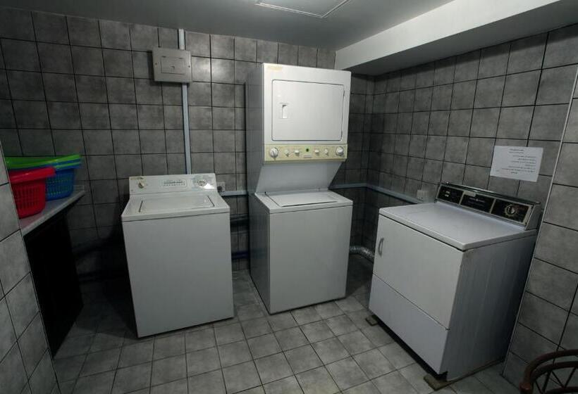 استودیوی لوکس, Barakat Hotel Apartments