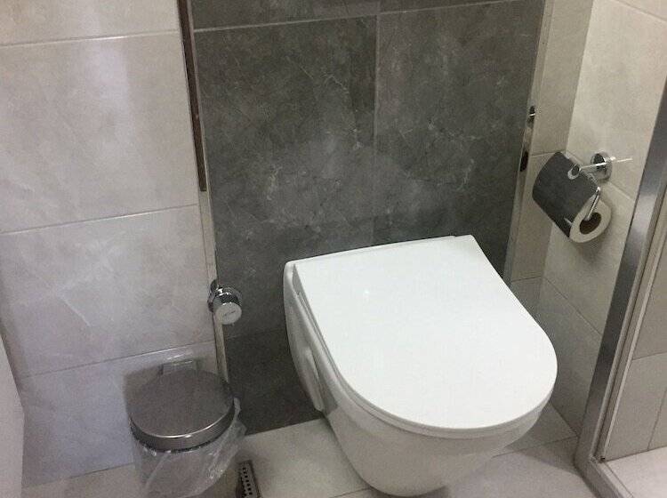 اتاق خانوادگی, Baylan İzmir