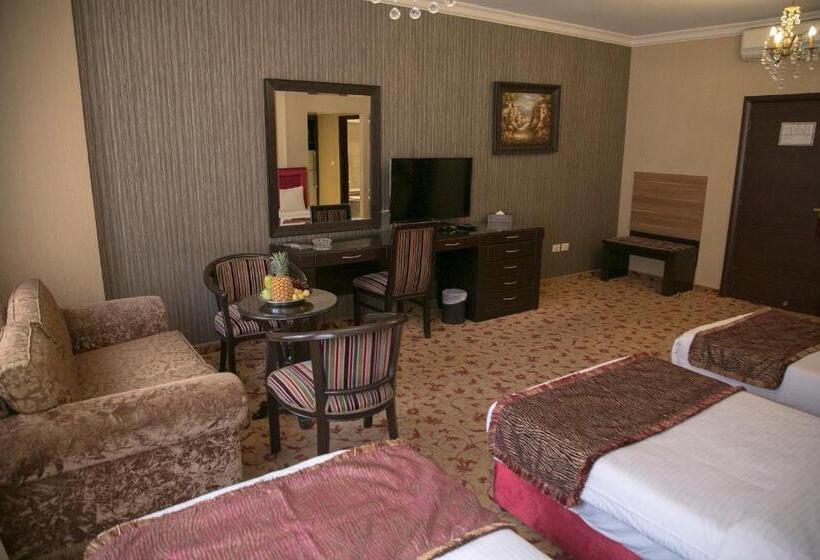 سوئیت پرزیدنت, Queens Suite