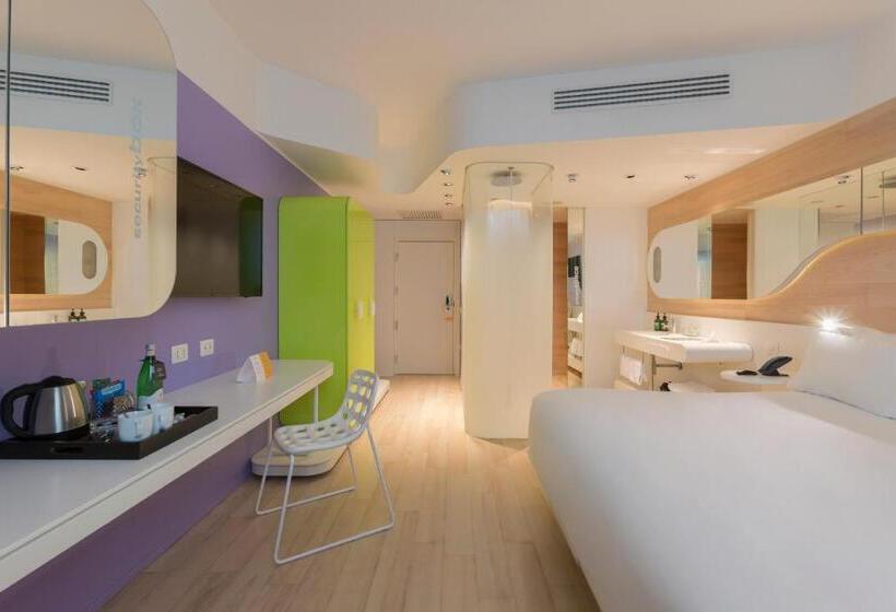 带大床的标准间, Voco Milan Fiere, An Ihg