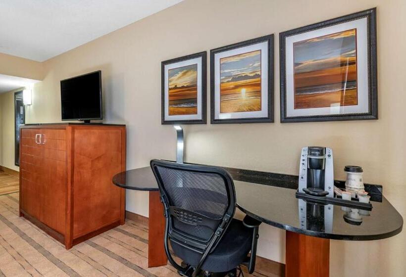 Quarto Estandar Cama King, Bw Plus Flagler Beach Area Inn & Suites